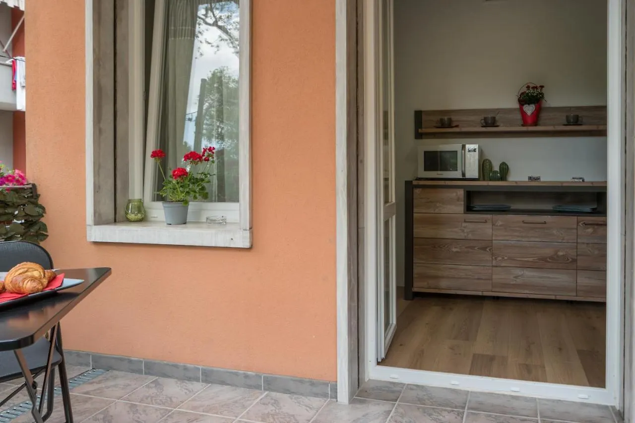 Venice Rooms Mestre Italy