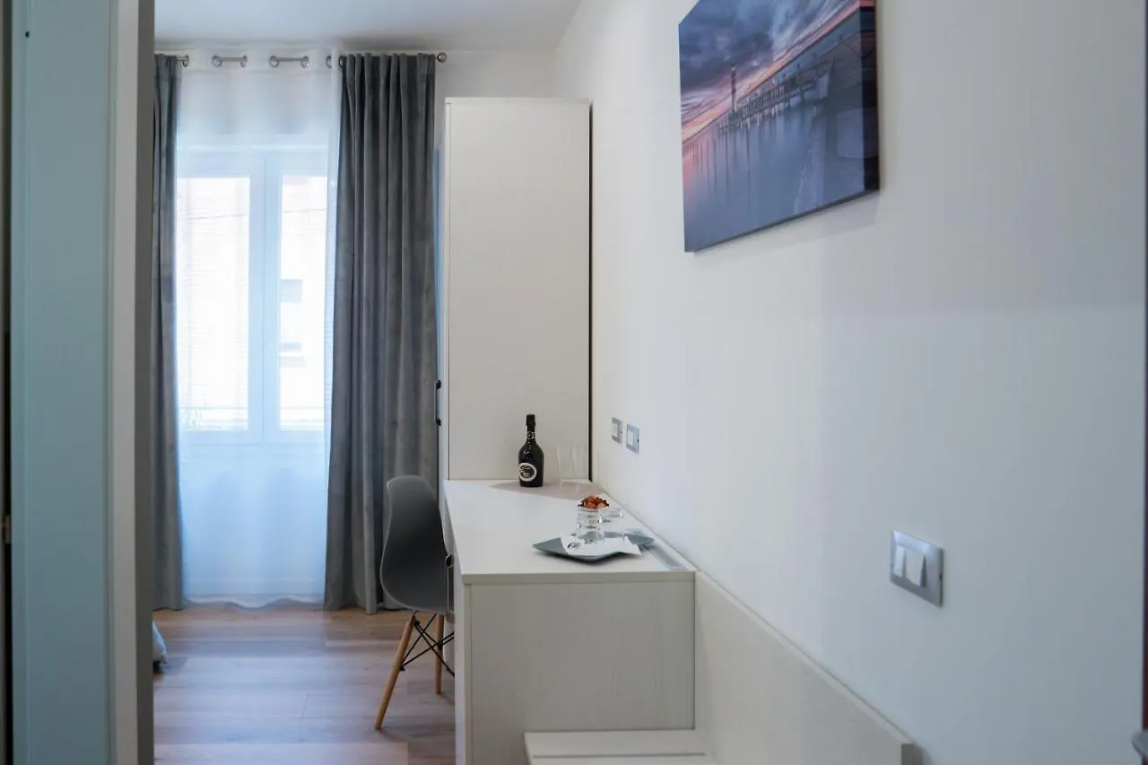 Venice Rooms Mestre 0*,  Italy